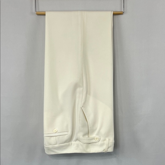 Larry Levine Pants - Larry Levine Stretch Elegant Cream Trousers - Size 8